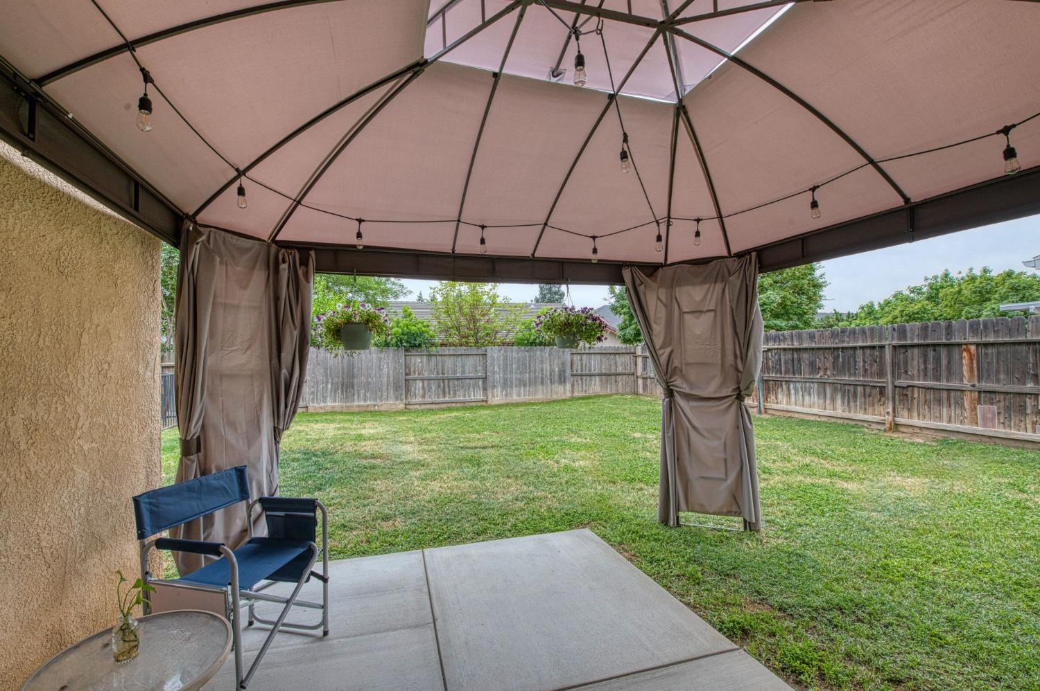 2658 Santa Ana Ave, Clovis, CA 93611