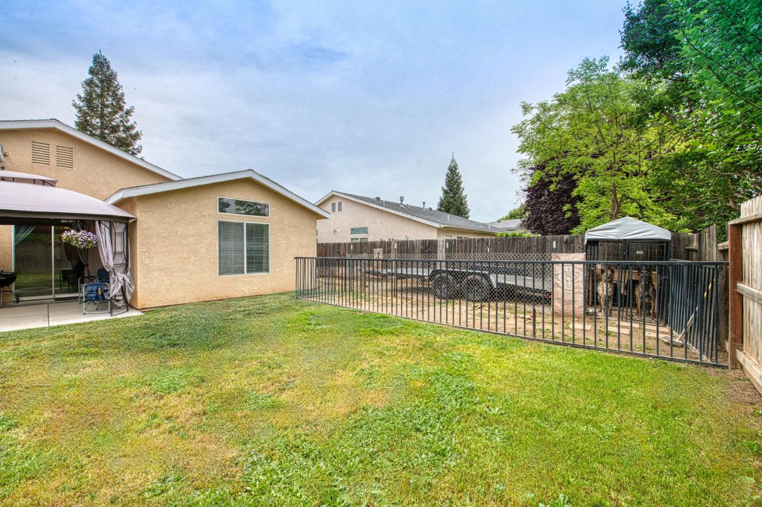 2658 Santa Ana Ave, Clovis, CA 93611