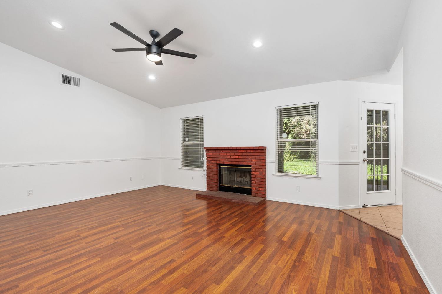 4518 W Escalon Ave, Fresno, CA 93722