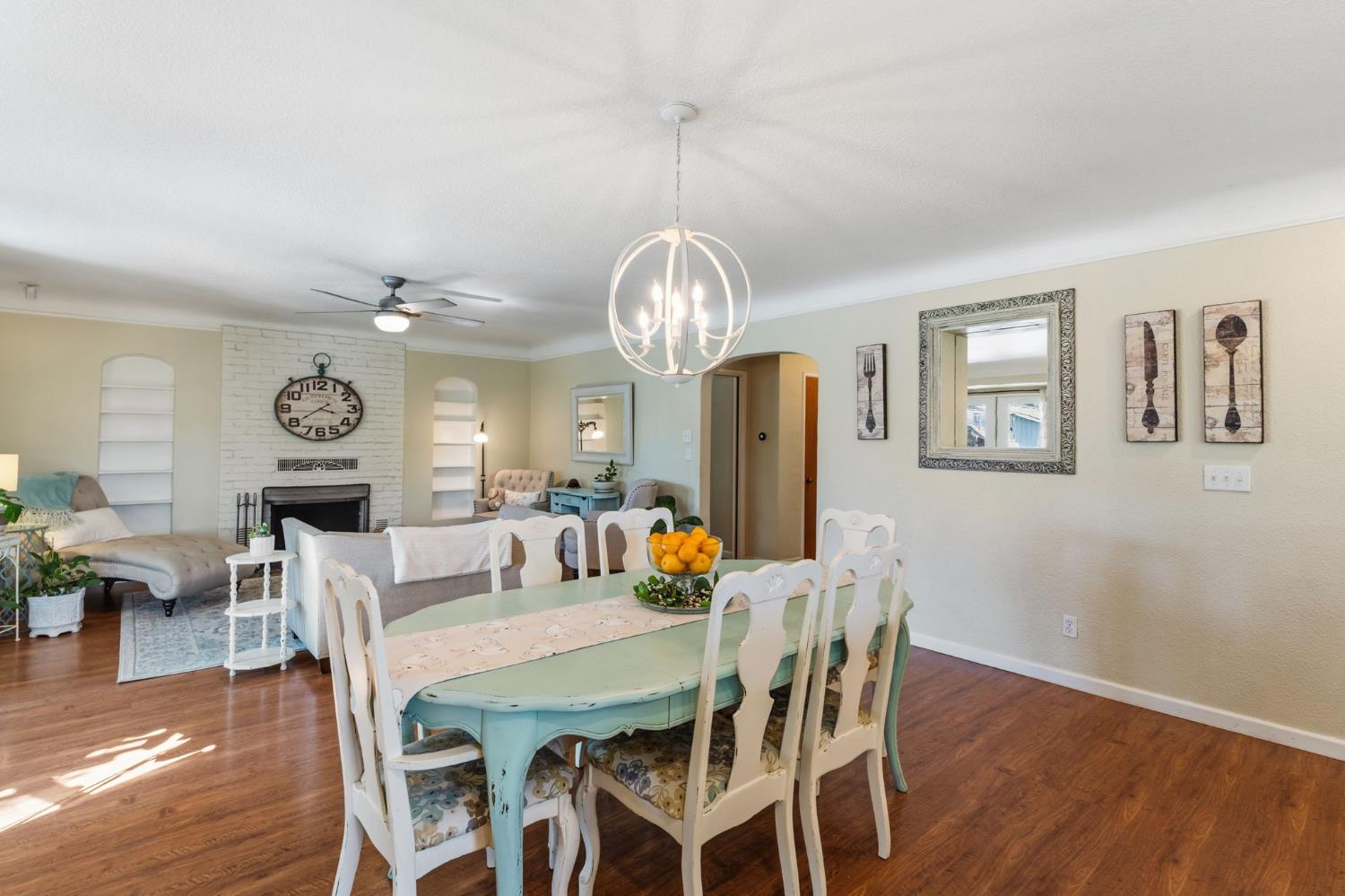 1423 20Th Ave, Kingsburg, CA 93631