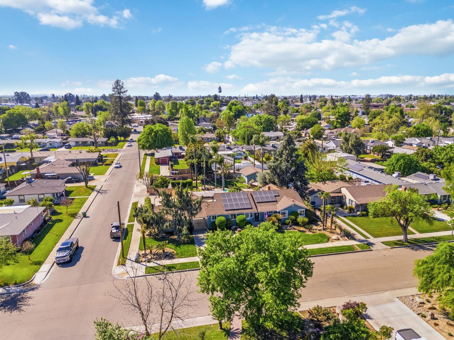 1423 20Th Ave, Kingsburg, CA 93631