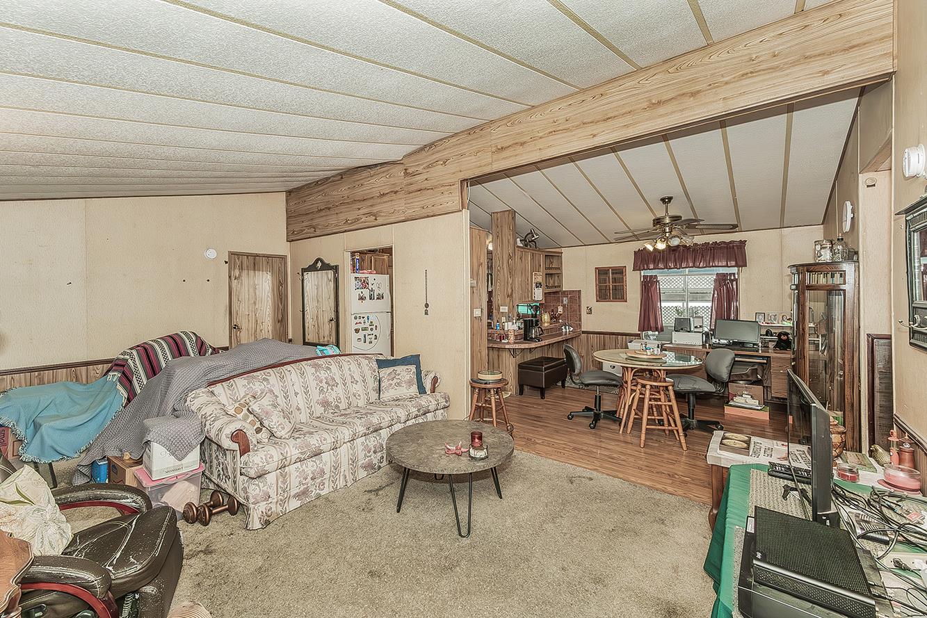 17423 Bluewater Bay Ln, Friant, CA 93626