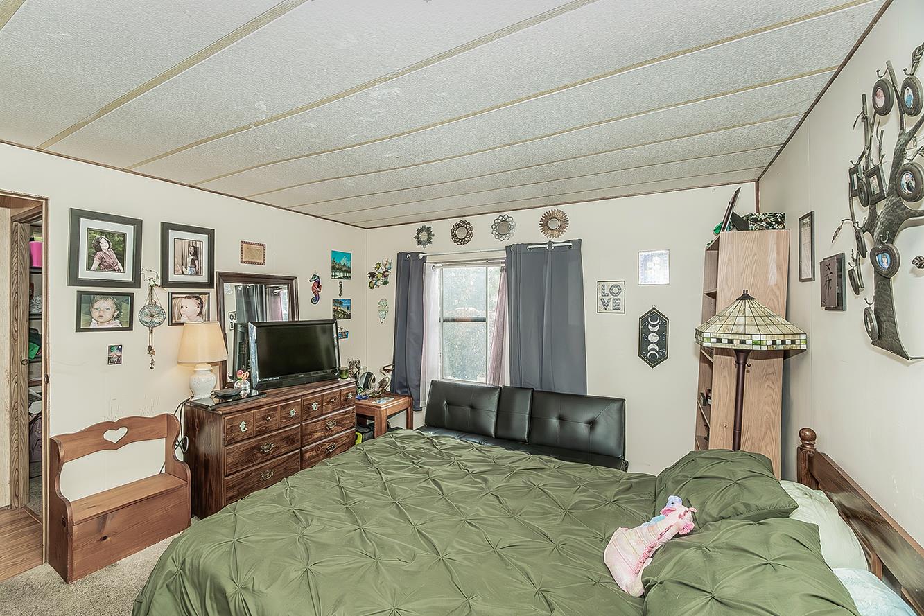 17423 Bluewater Bay Ln, Friant, CA 93626