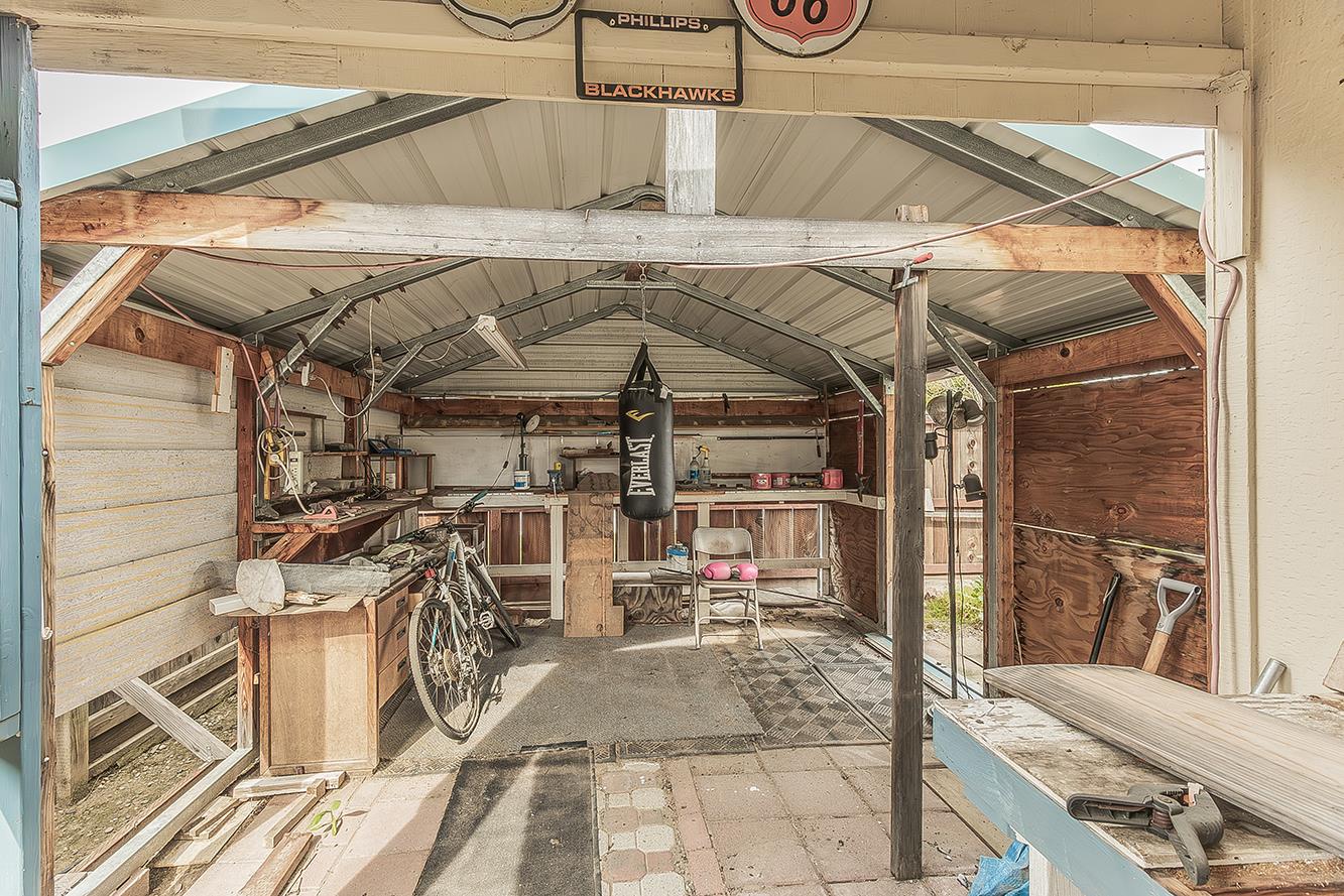 17423 Bluewater Bay Ln, Friant, CA 93626