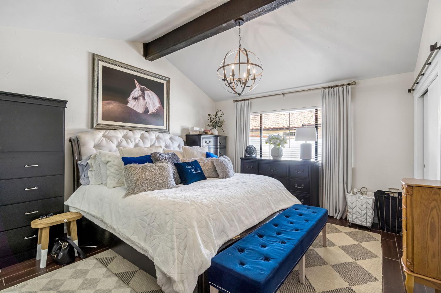 2411 Driftwood, Madera, CA 93637