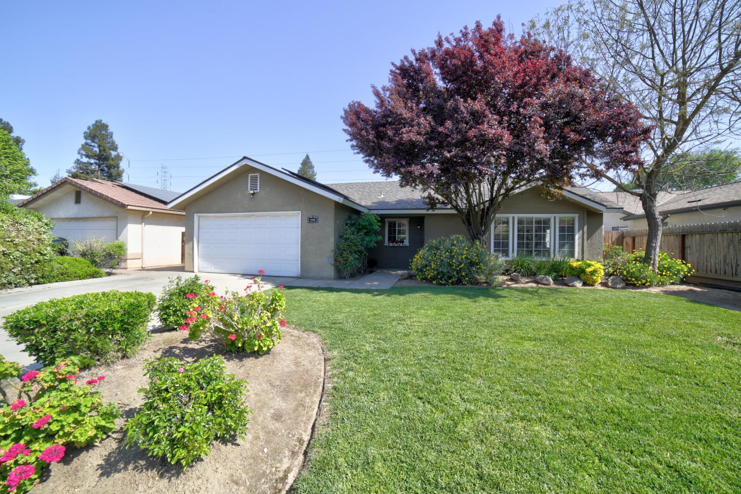 5438 W Sample Ave, Fresno, CA 93722