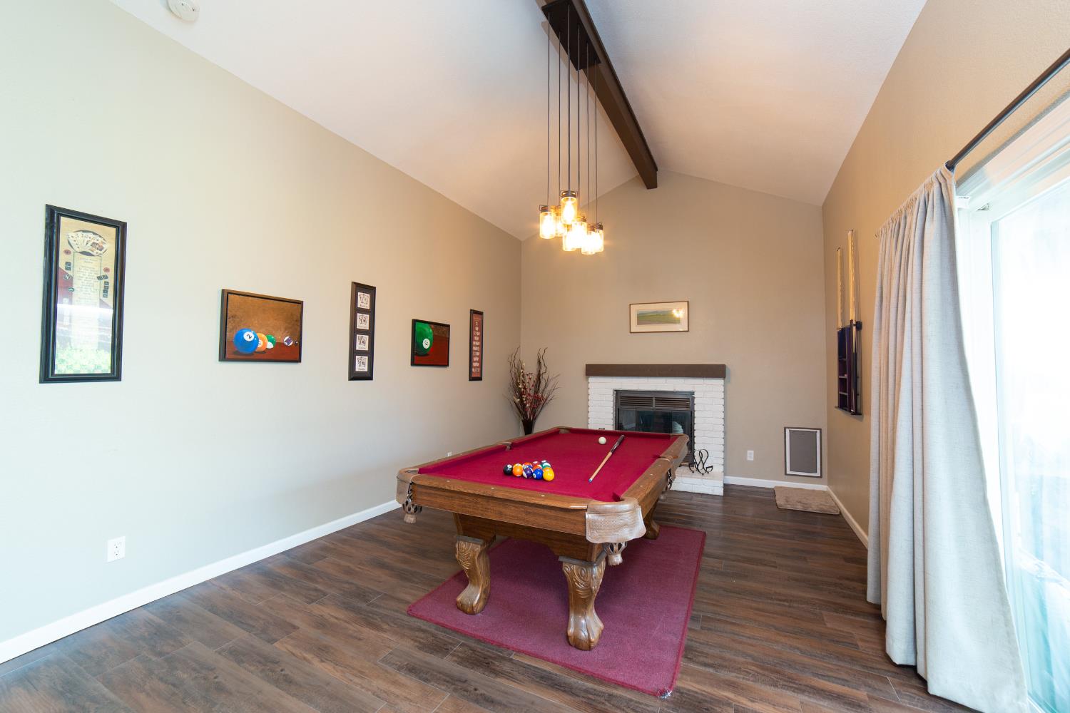 5438 W Sample Ave, Fresno, CA 93722