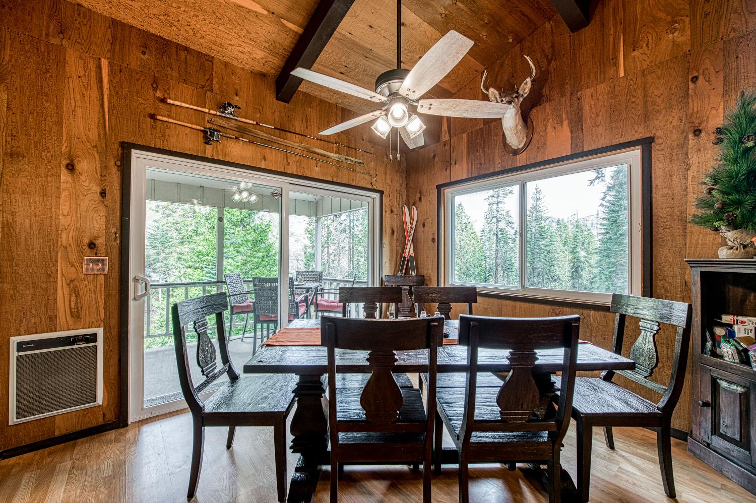 44261 Shaver Lake Rd, Shaver Lake, CA 93664