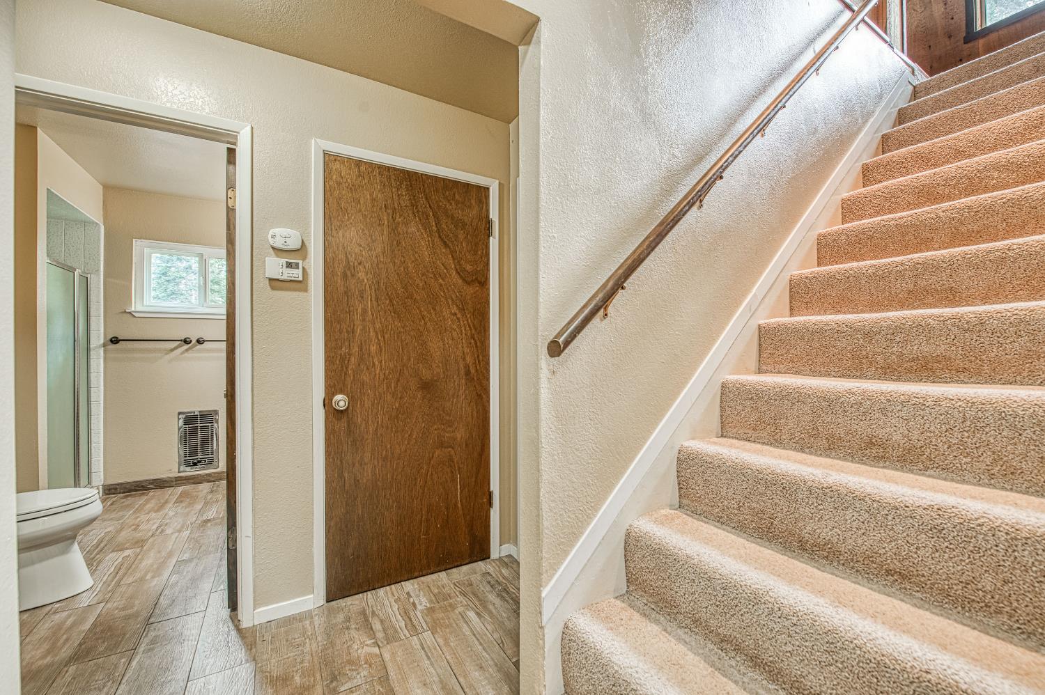 44261 Shaver Lake Rd, Shaver Lake, CA 93664