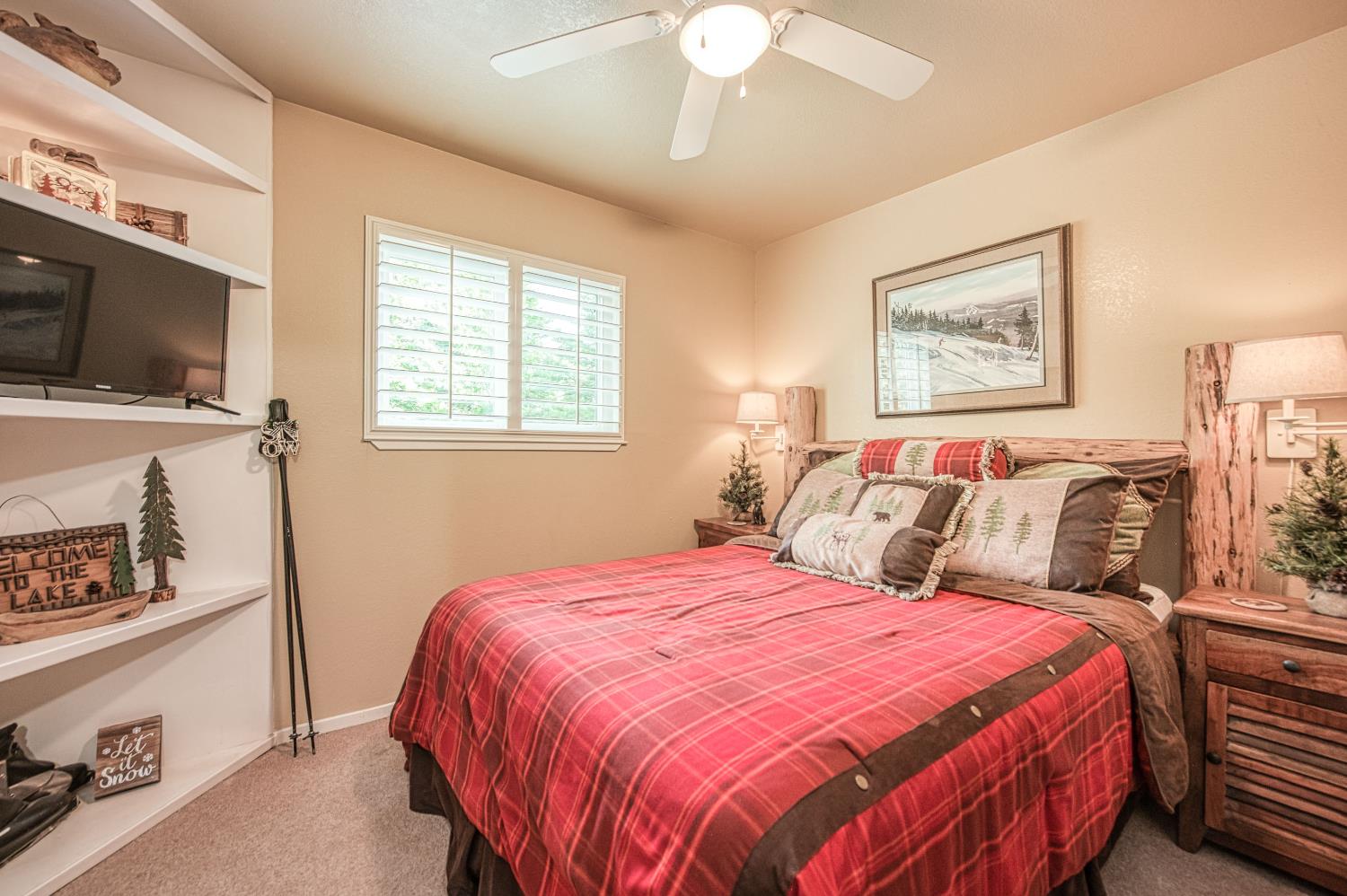 44261 Shaver Lake Rd, Shaver Lake, CA 93664