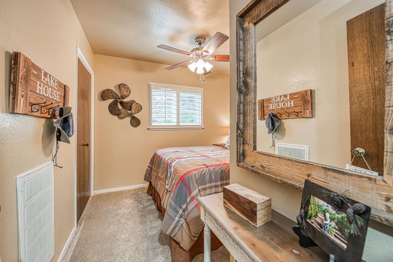 44261 Shaver Lake Rd, Shaver Lake, CA 93664