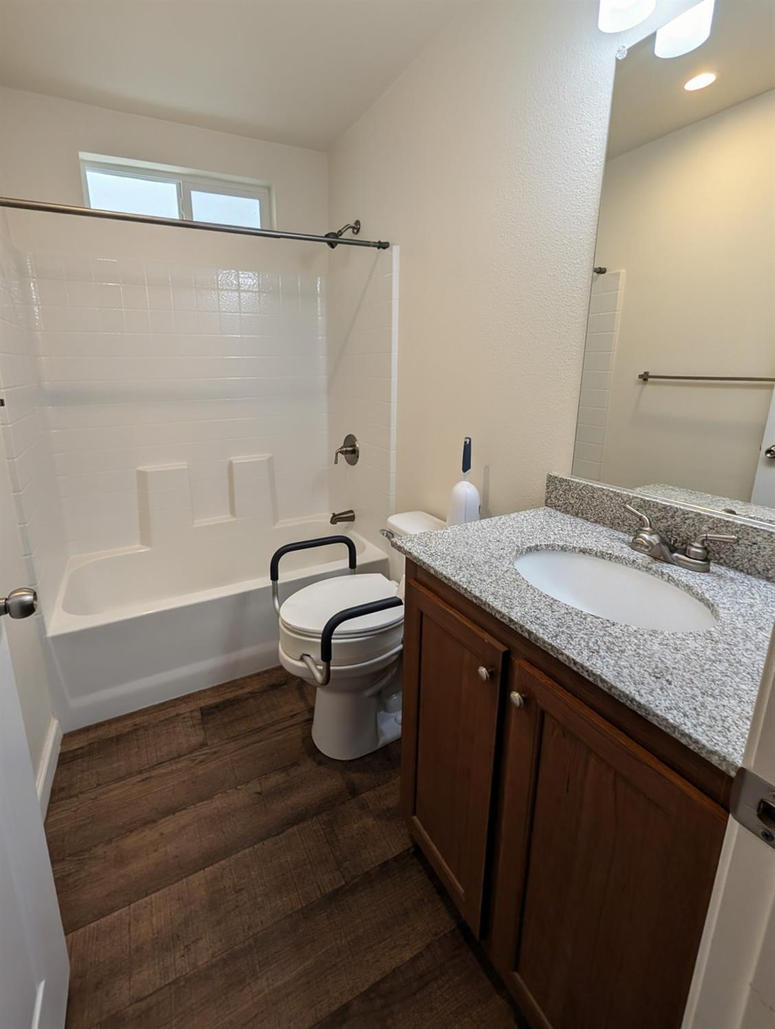 1500 Villa #170 Ave #170, Clovis, CA 93612