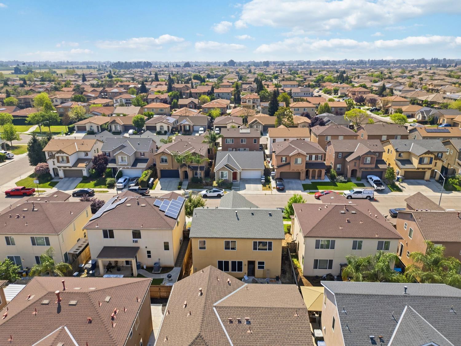 7374 E Giavanna Ave, Fresno, CA 93737