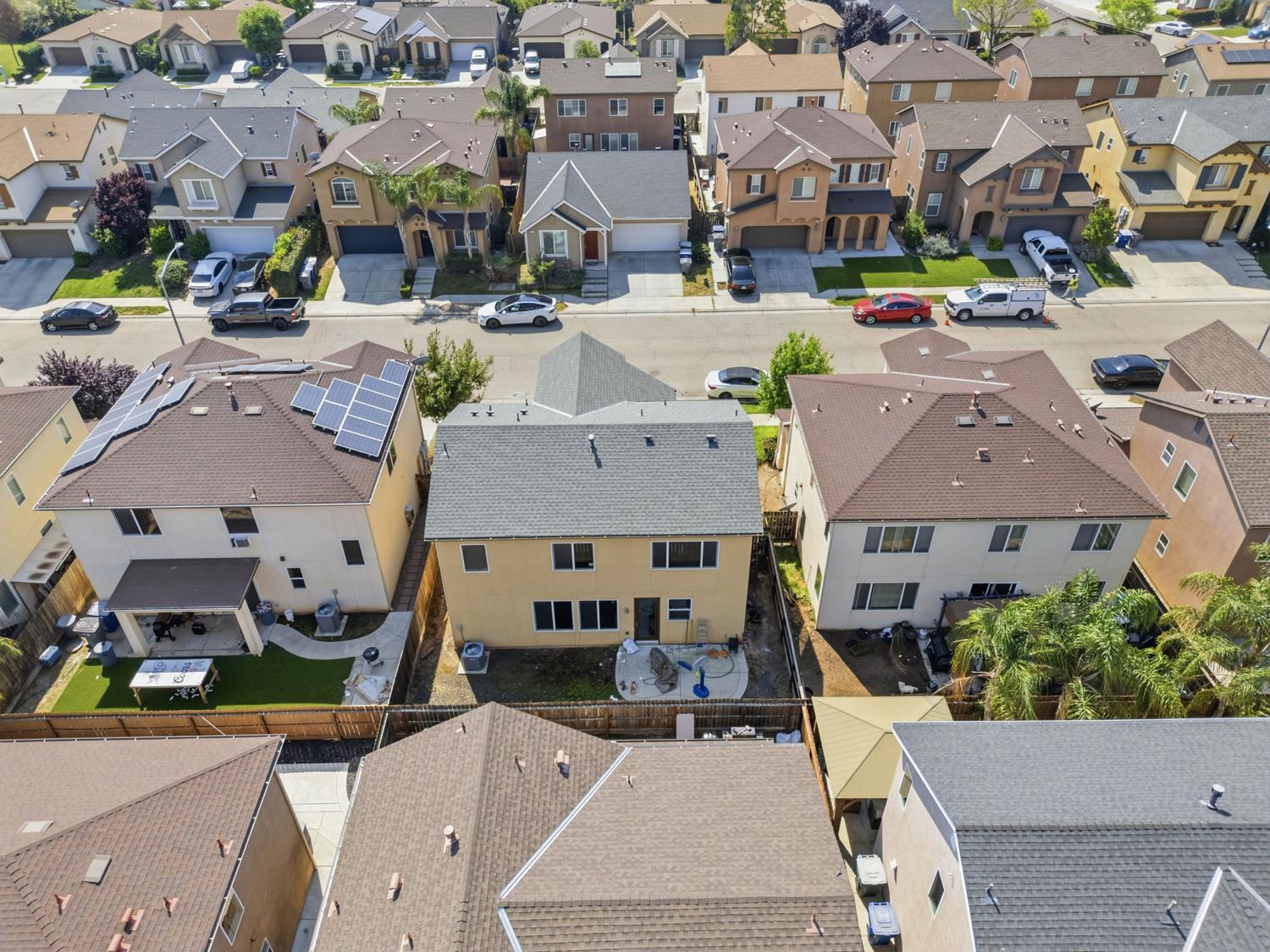 7374 E Giavanna Ave, Fresno, CA 93737