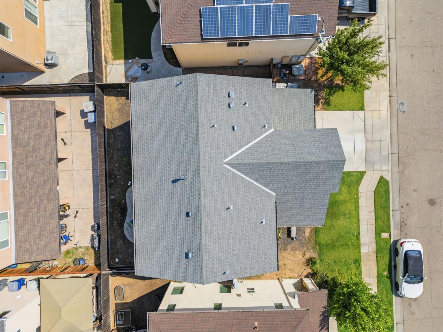 7374 E Giavanna Ave, Fresno, CA 93737