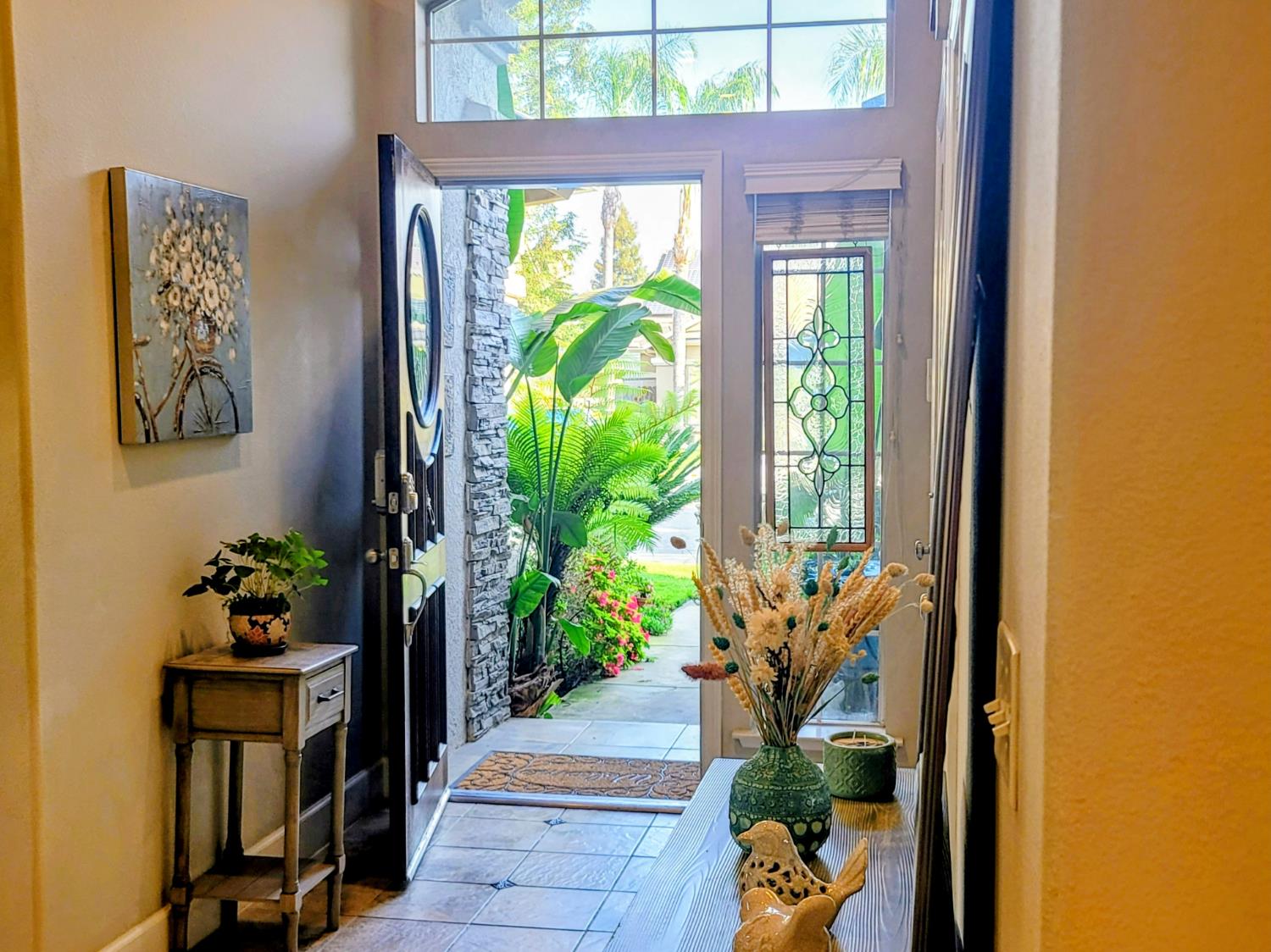 2827 E Shea, Fresno, CA 93720