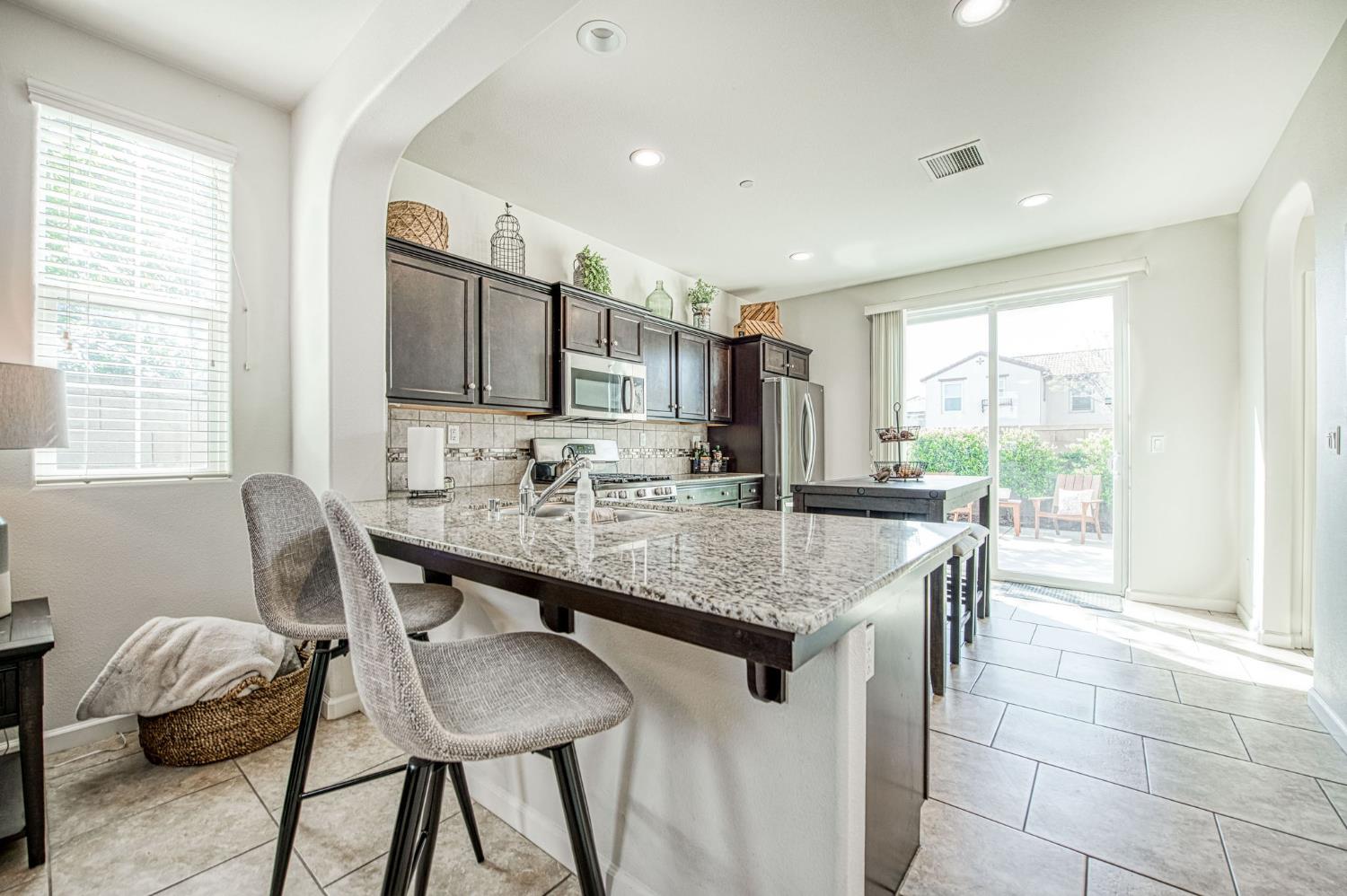 3752 Magnificent Way, Clovis, CA 93619