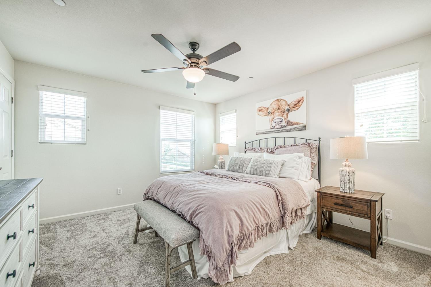 3752 Magnificent Way, Clovis, CA 93619