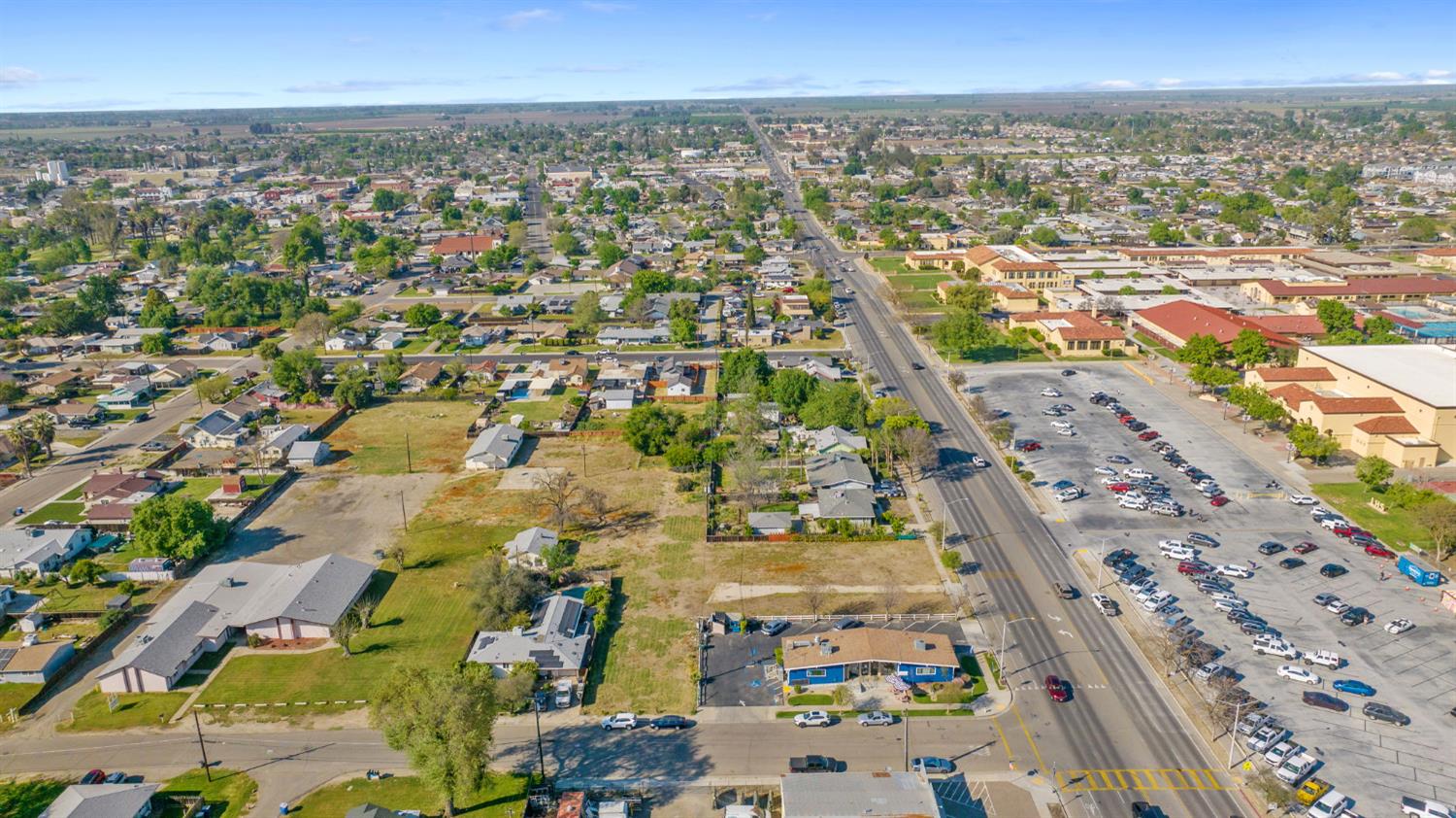 271 S Lemoore Ave, Lemoore, CA 93245