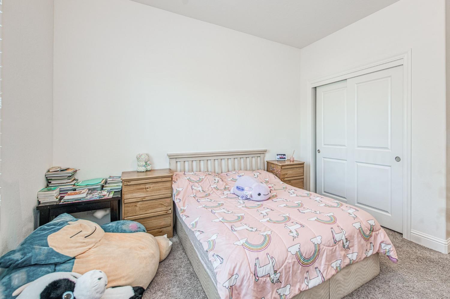 4410 W Langden Dr, Fresno, CA 93722