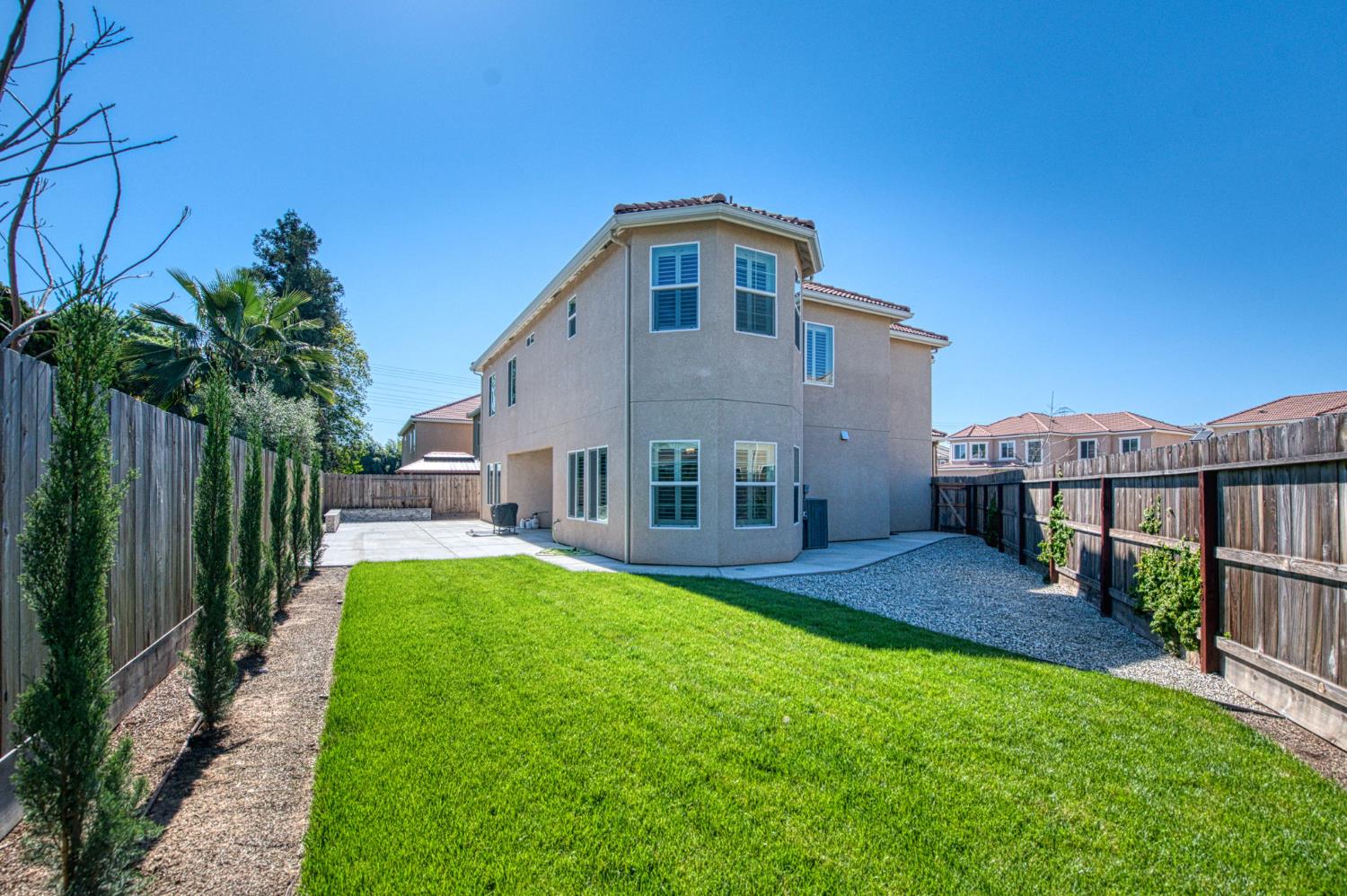 4410 W Langden Dr, Fresno, CA 93722