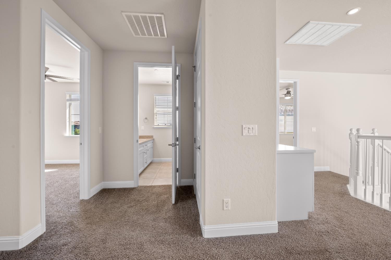 1805 E Bella Rosa Ave, Fresno, CA 93730