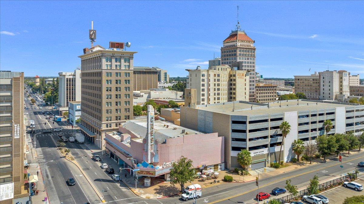 1170 Broadway St, Fresno, CA 93721