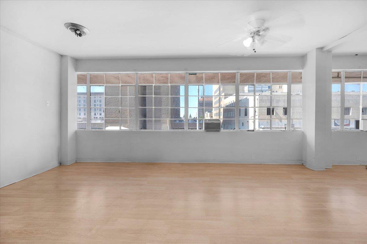 1170 Broadway St, Fresno, CA 93721