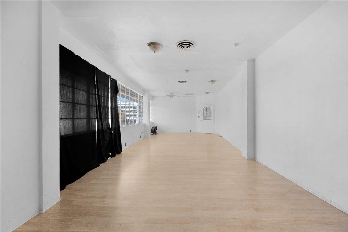 1170 Broadway St, Fresno, CA 93721