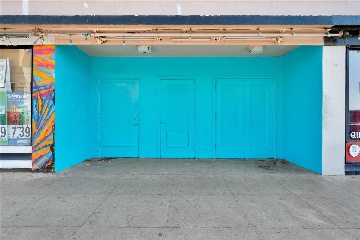 1170 Broadway St, Fresno, CA 93721