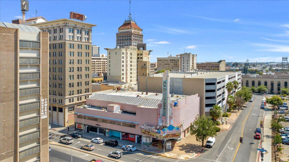 1170 Broadway St, Fresno, CA 93721