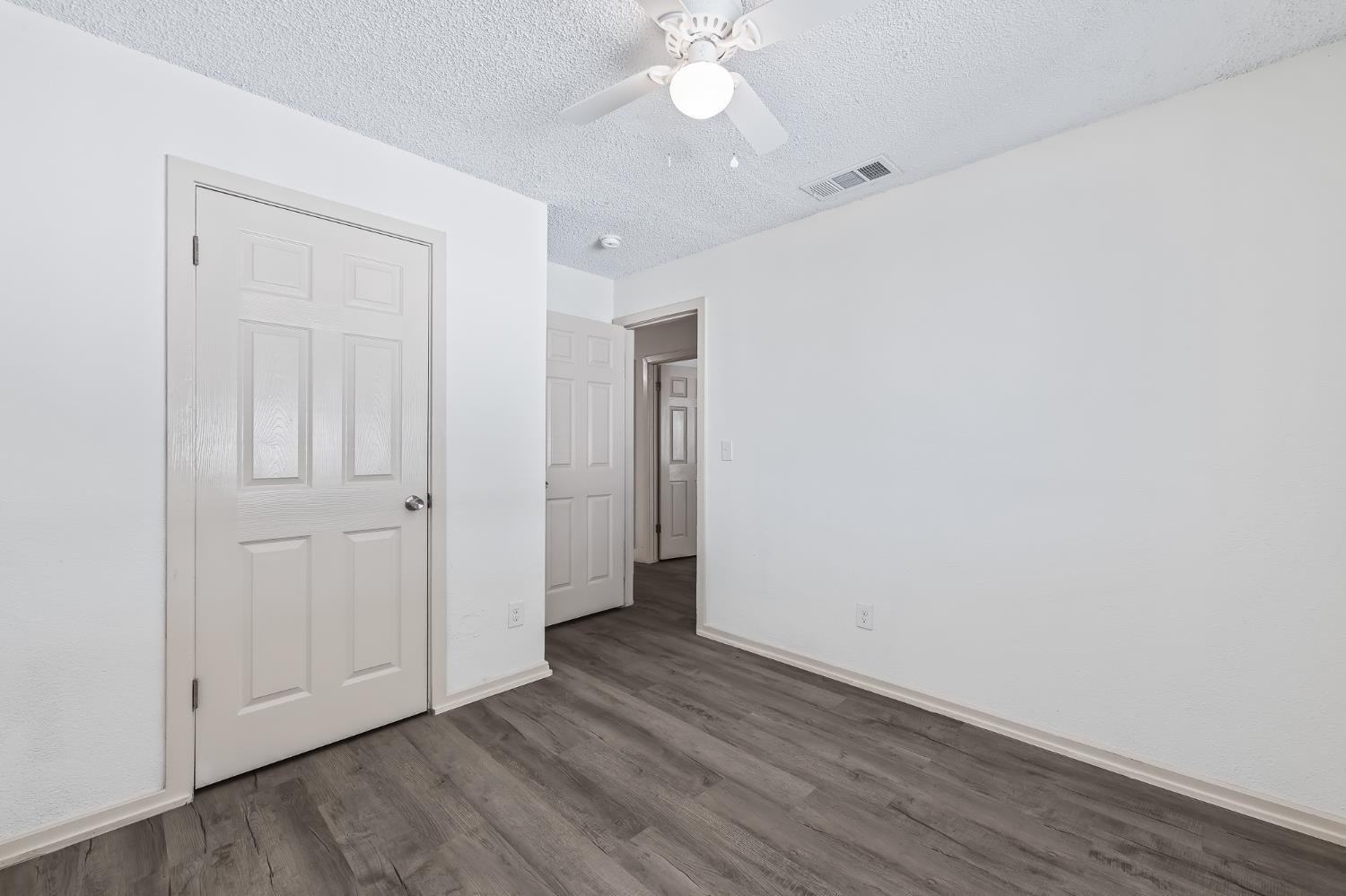 225 N Effie St, Fresno, CA 93701