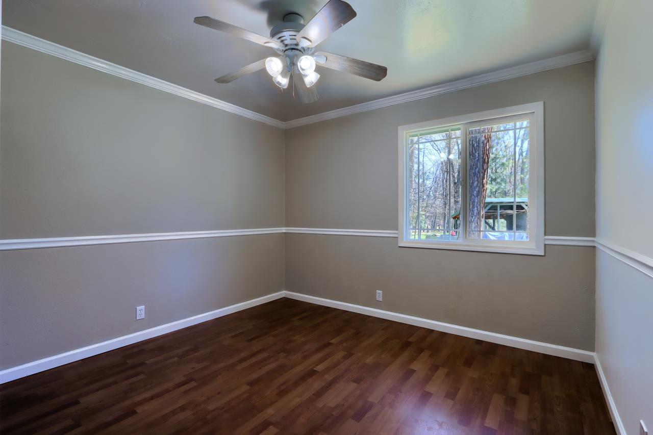 5606 Silver Strand Fall, Mariposa, CA 95338