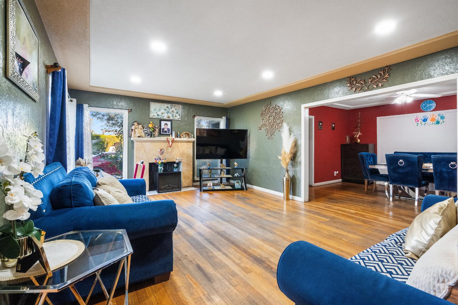 505 W Lamona Ave, Fresno, CA 93728