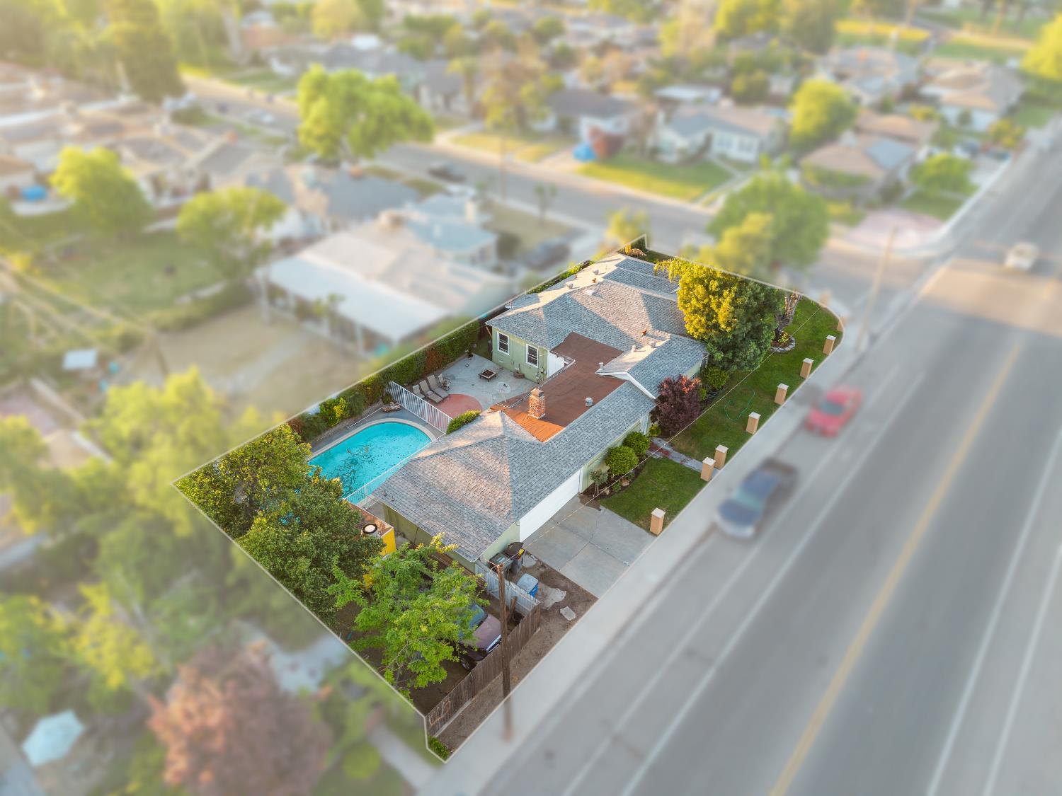 505 W Lamona Ave, Fresno, CA 93728