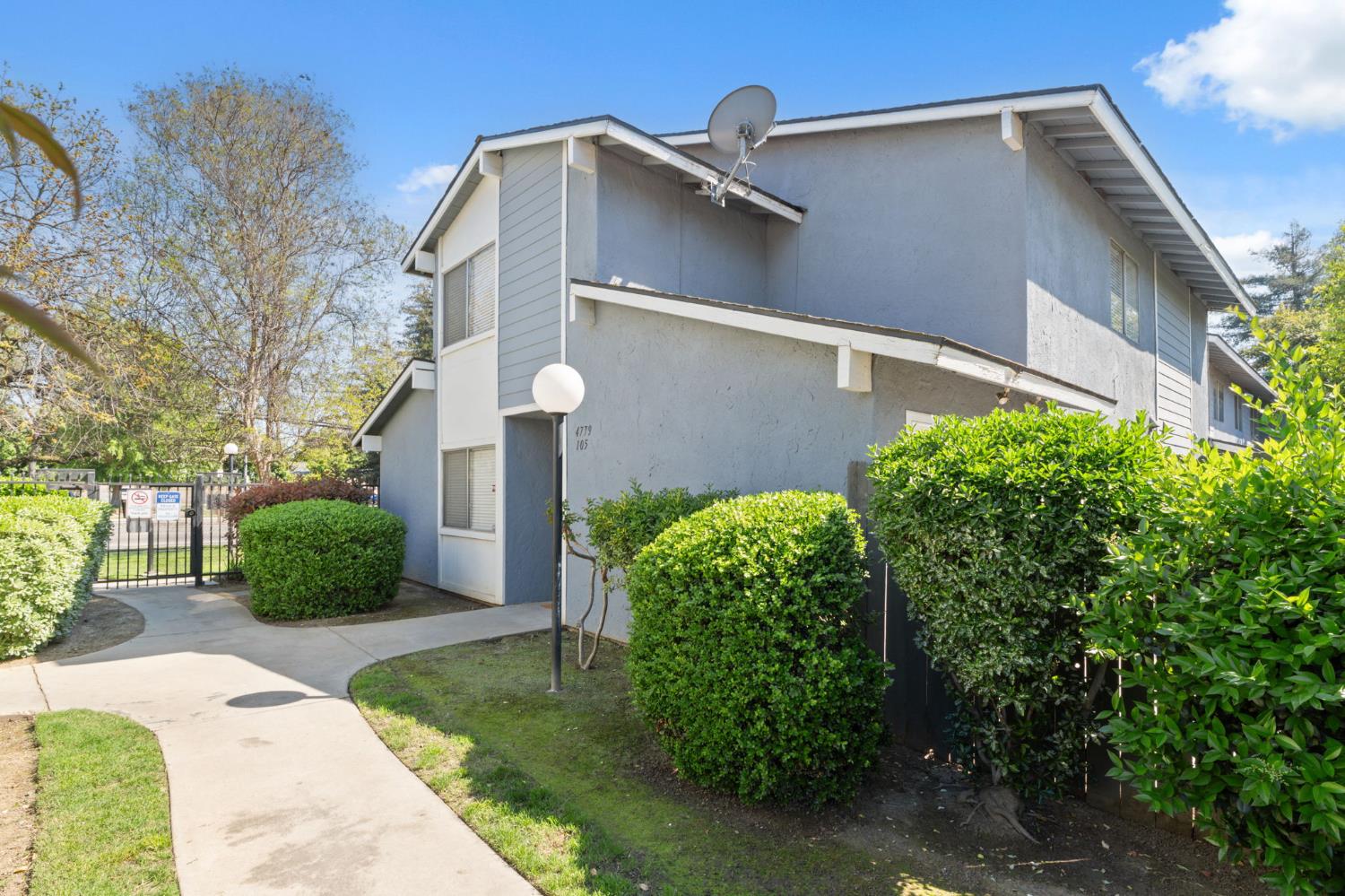 4779 N Cedar Ave #105, Fresno, CA 93726
