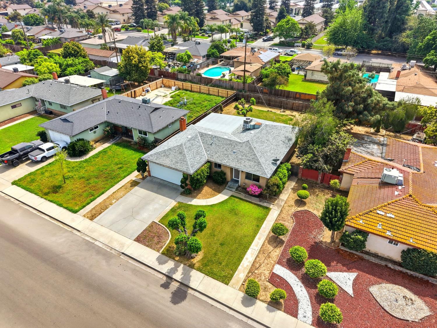 1123 E Washington Ave, Reedley, CA 93654