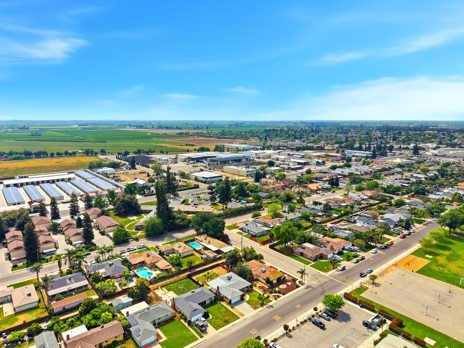 1123 E Washington Ave, Reedley, CA 93654