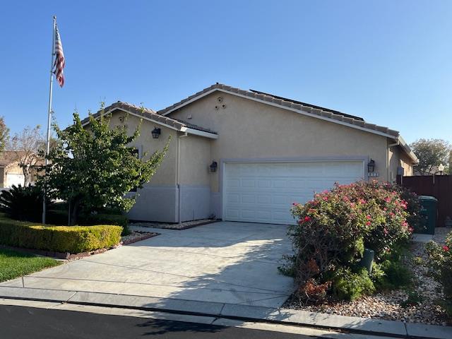 812 Via Rosa, Los Banos, CA 93635