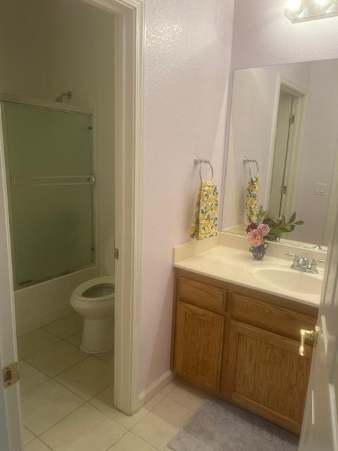 812 Via Rosa, Los Banos, CA 93635