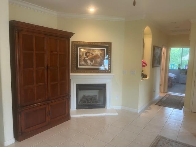 812 Via Rosa, Los Banos, CA 93635