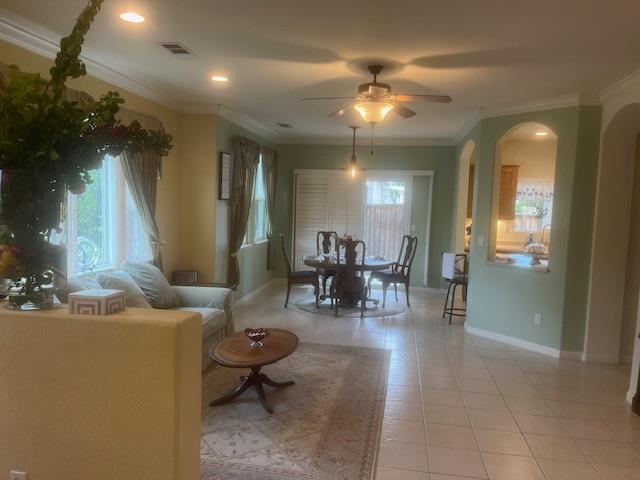 812 Via Rosa, Los Banos, CA 93635