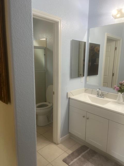 812 Via Rosa, Los Banos, CA 93635
