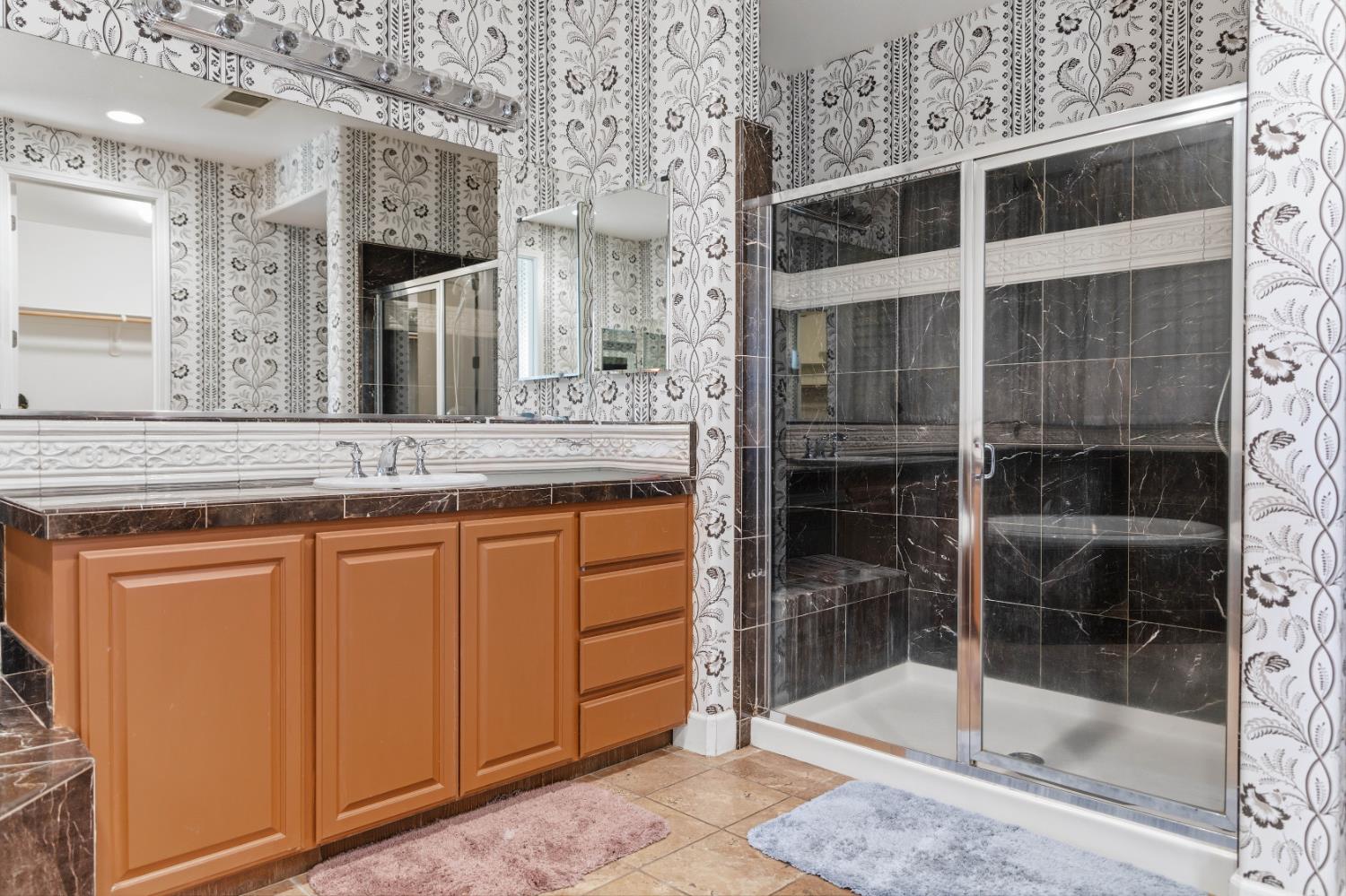 15627 W Botelho, Kerman, CA 93630