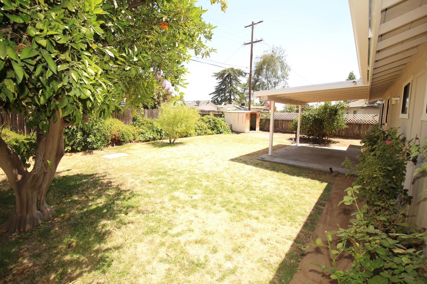 4052 N Sabre, Fresno, CA 93727