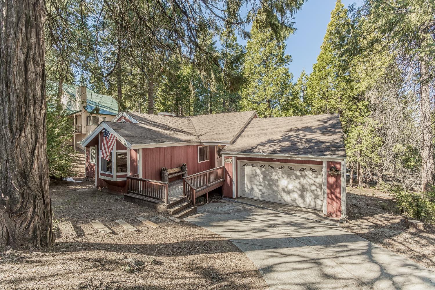 41190 Heartwood Ln, Shaver Lake, CA 93664