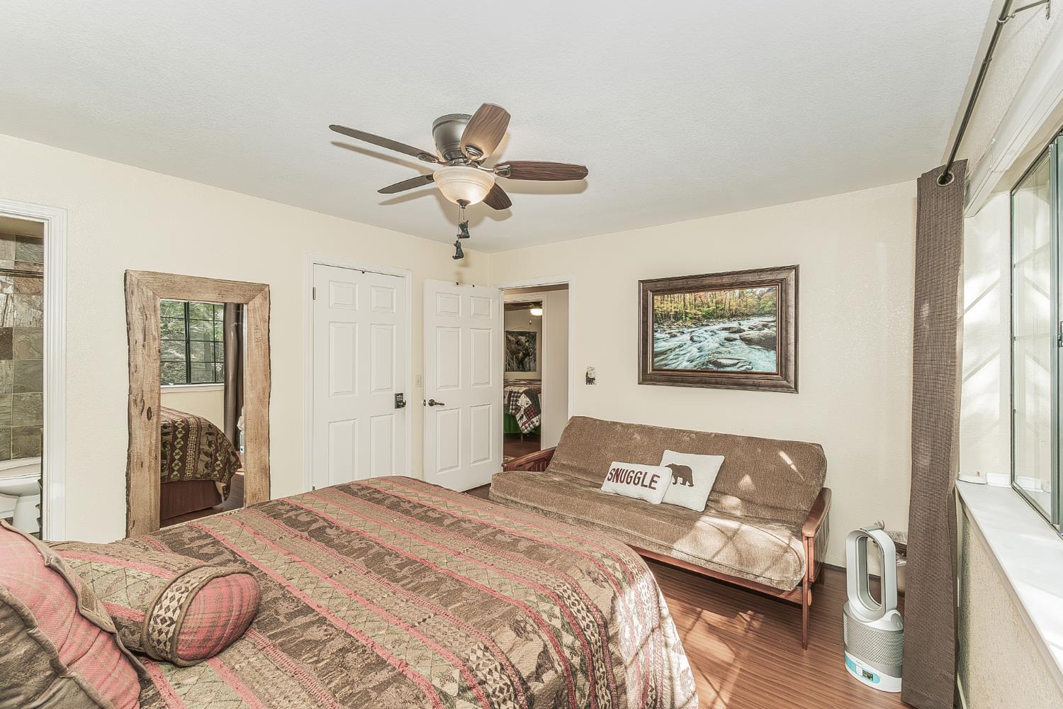 41190 Heartwood Ln, Shaver Lake, CA 93664