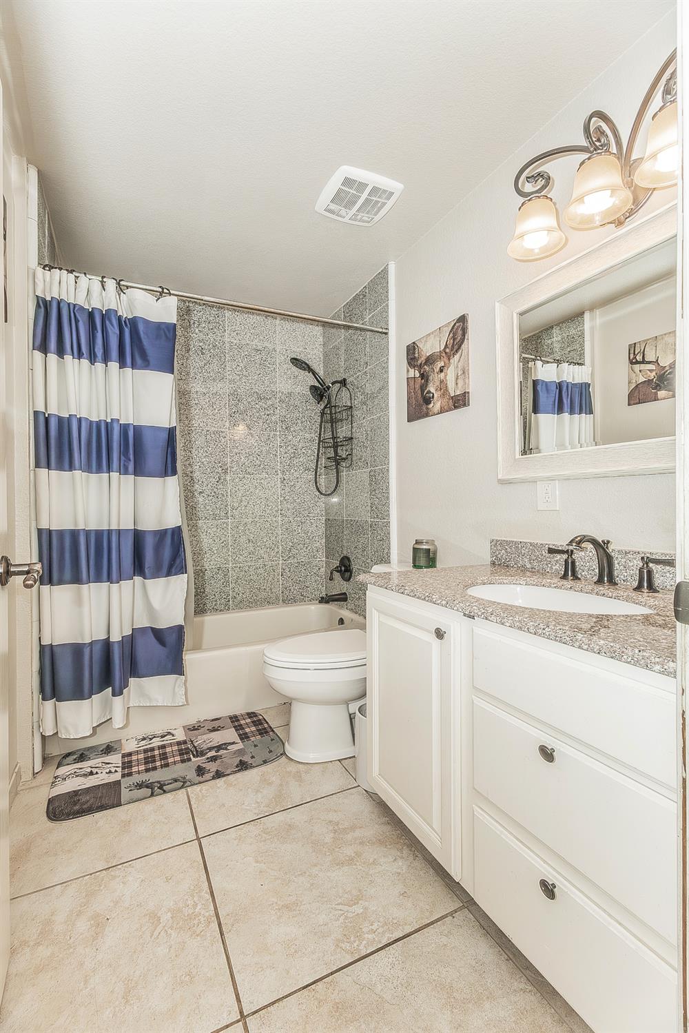 41190 Heartwood Ln, Shaver Lake, CA 93664