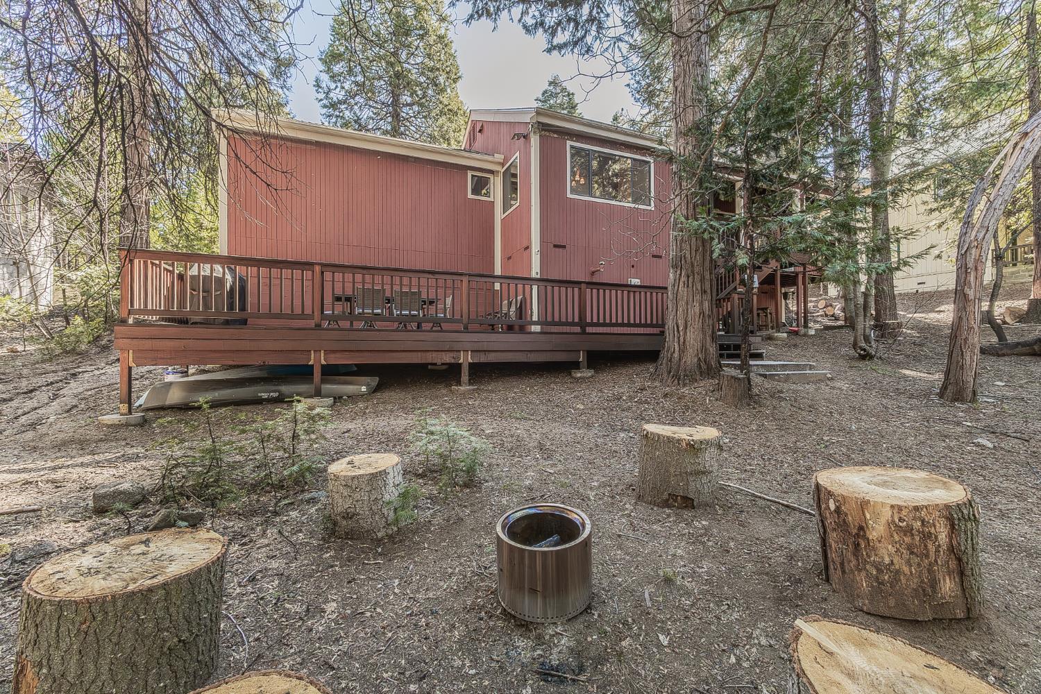 41190 Heartwood Ln, Shaver Lake, CA 93664