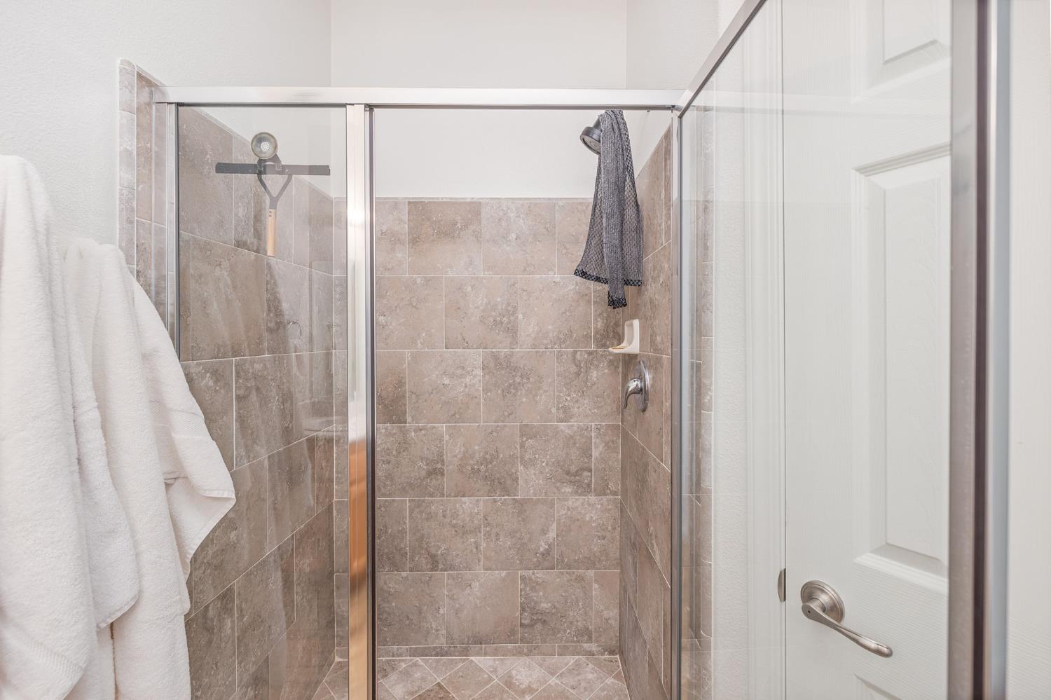 36273 Finegold Creek Dr, North Fork, CA 93643